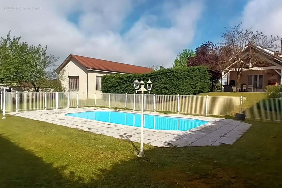 Maison à VILLEMOIRIEU