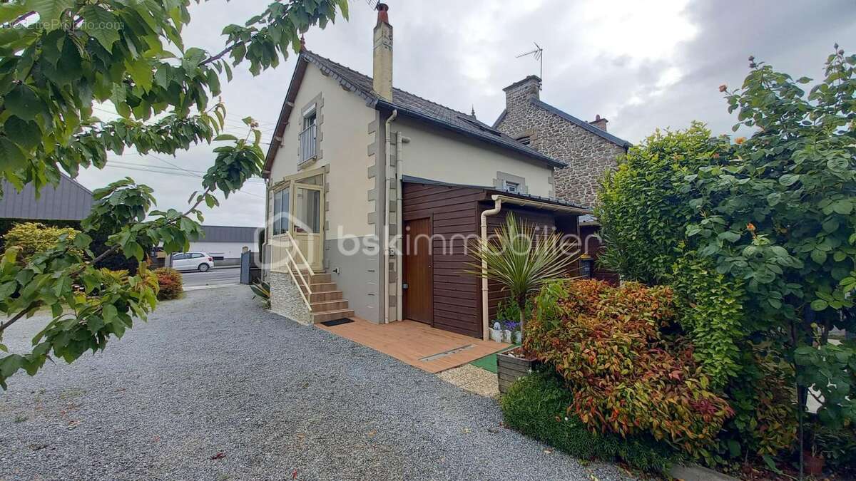 Maison à QUEVERT