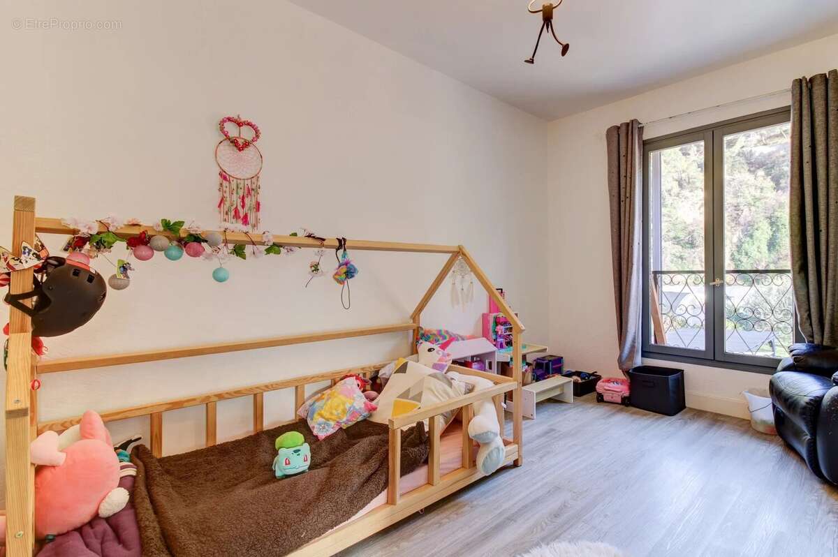 Maison à SAINT-MARTIN-DU-VAR