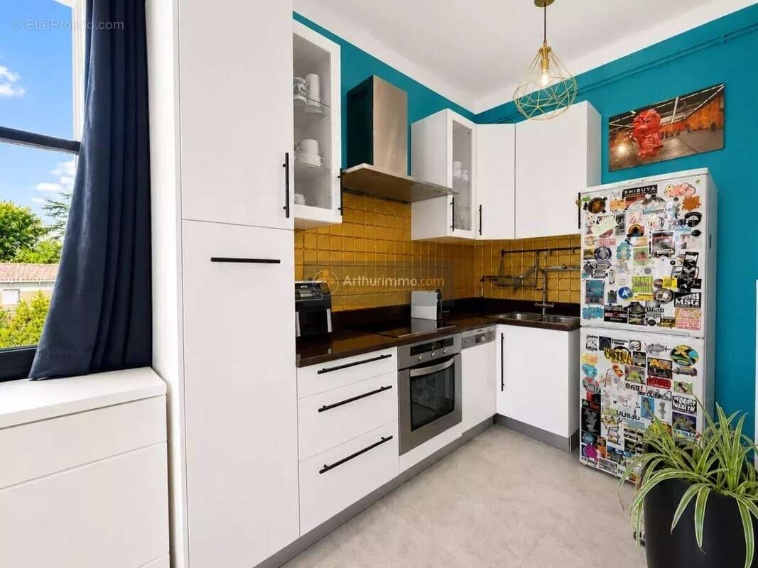 Appartement 3 pieces en dernier etage - saint raphaël - photo 2