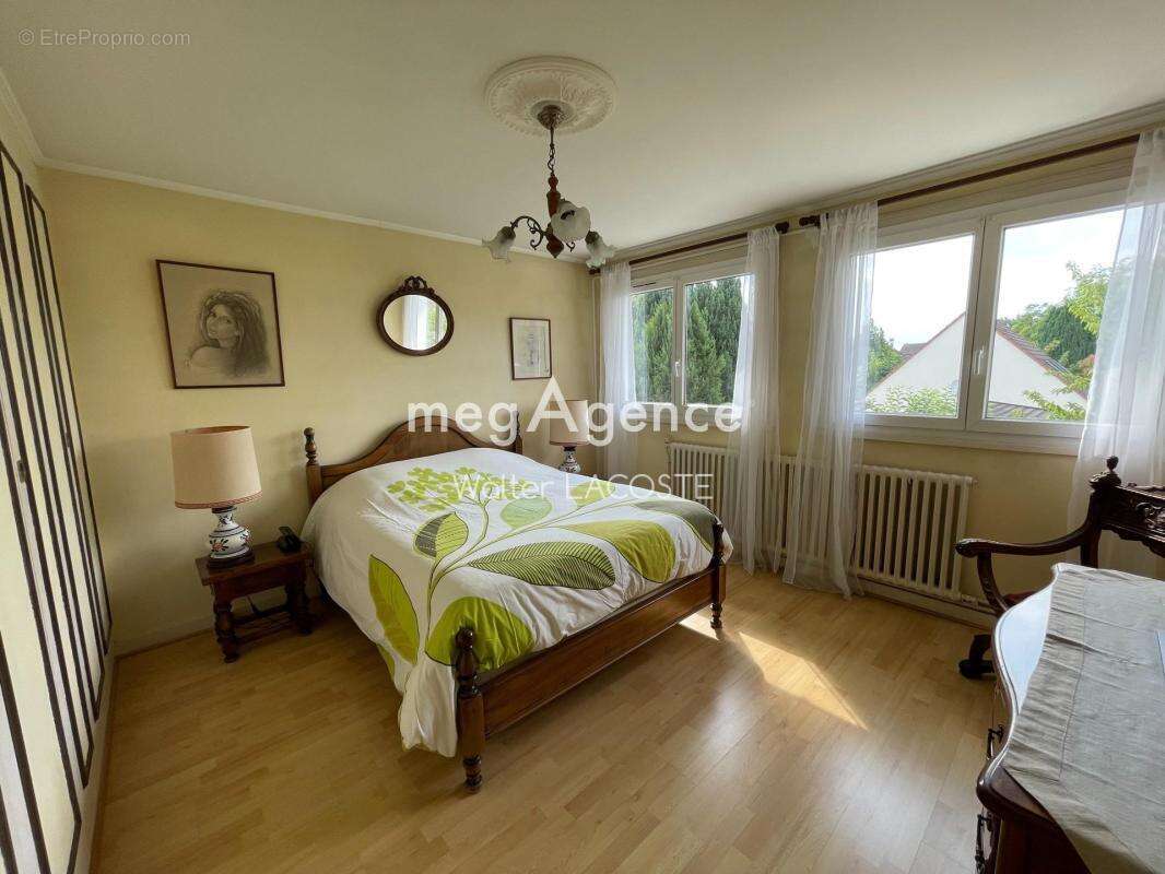 Maison de 5 pieces dont 4 chambres, plus dependance - photo 10