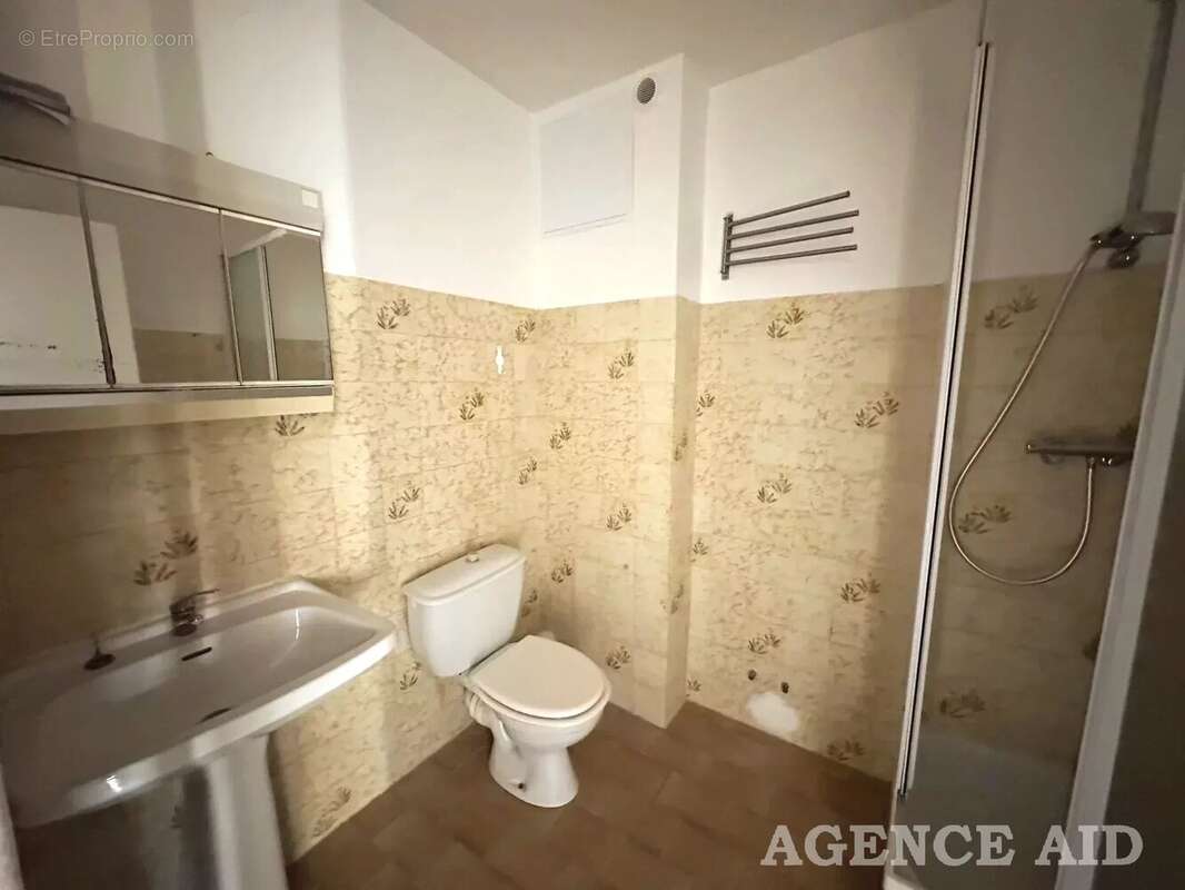 Appartement à CUGES-LES-PINS