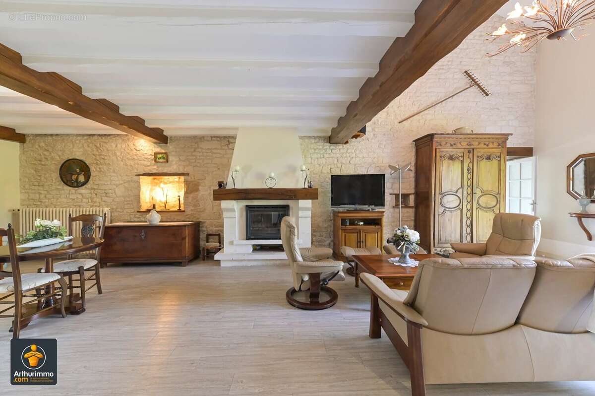 Maison à VALLANS