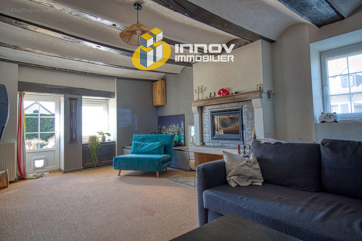 Maison à SAINT-MARTIN-D&#039;AUXY