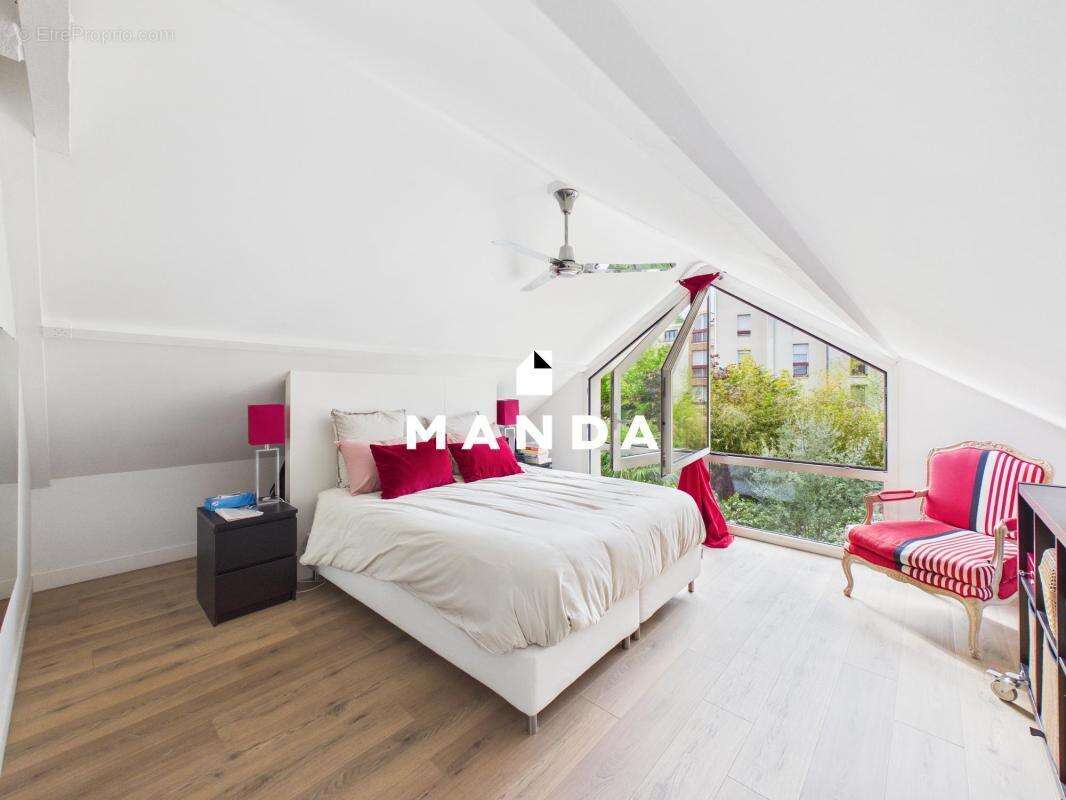 Maison à NOGENT-SUR-MARNE