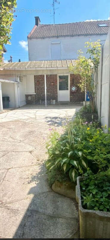 Maison à VIEUX-CONDE