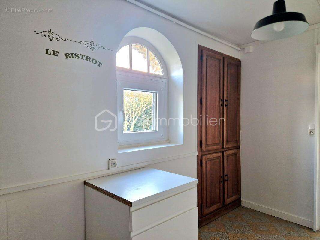 Maison à ORVILLIERS