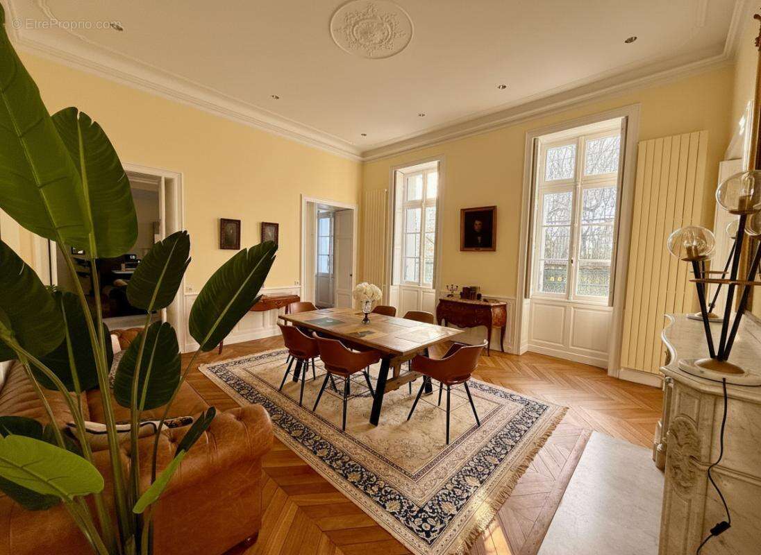 Appartement à CARCASSONNE