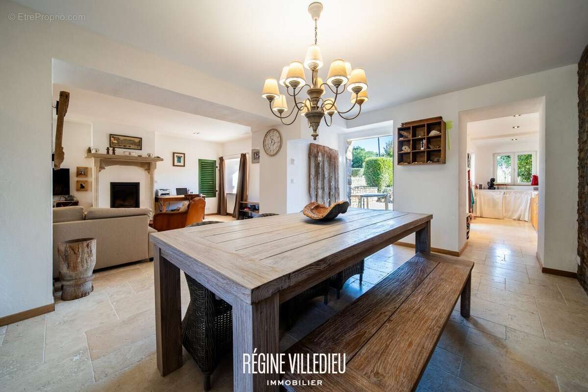 Maison à LES MOITIERS-D&#039;ALLONNE