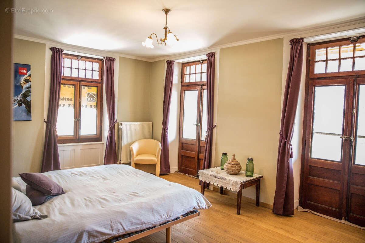 Appartement à MEYMAC