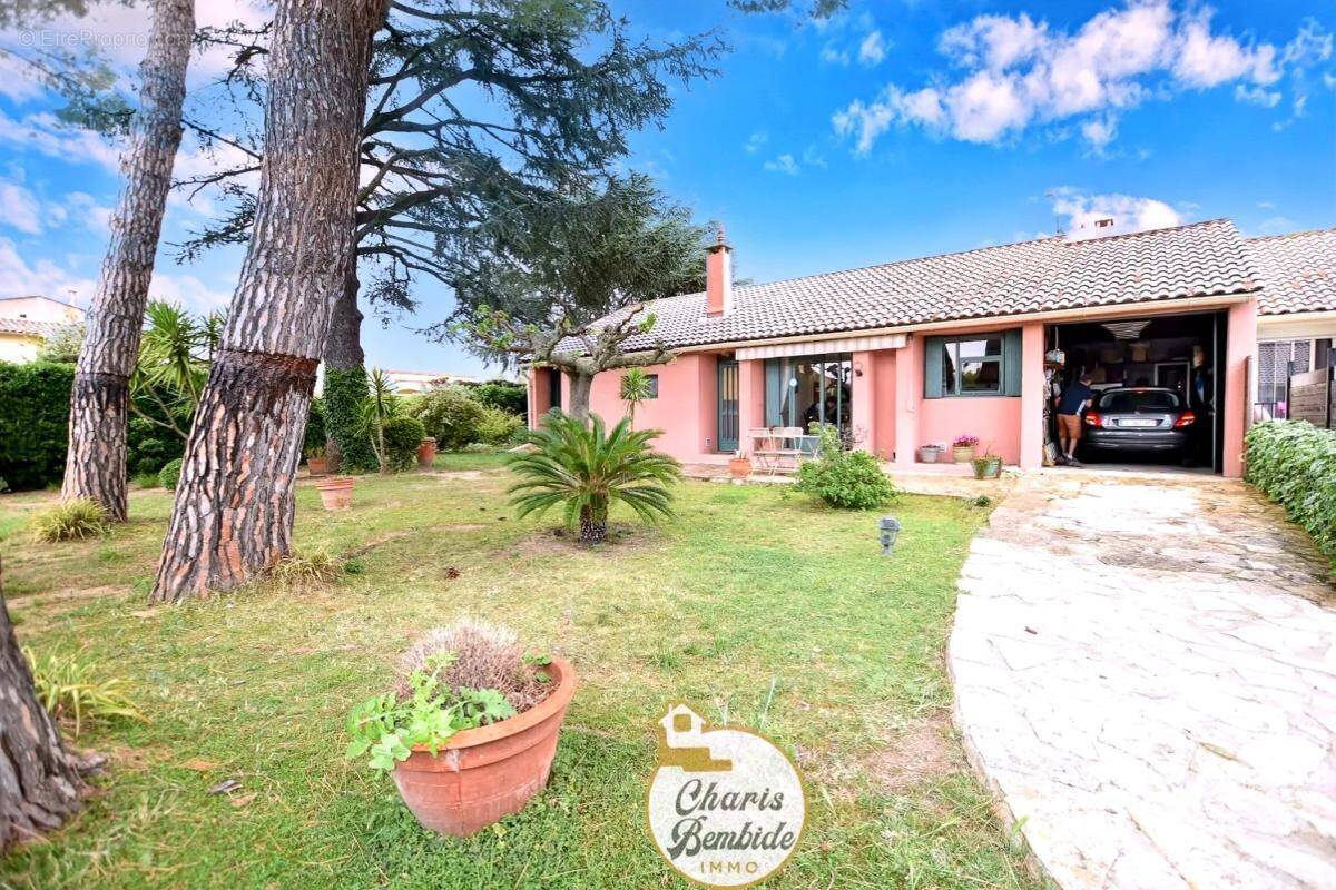 Maison à BERNIS