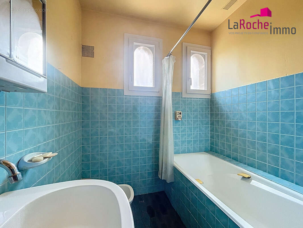 Maison 130 m² à Plouescat  - photo 9