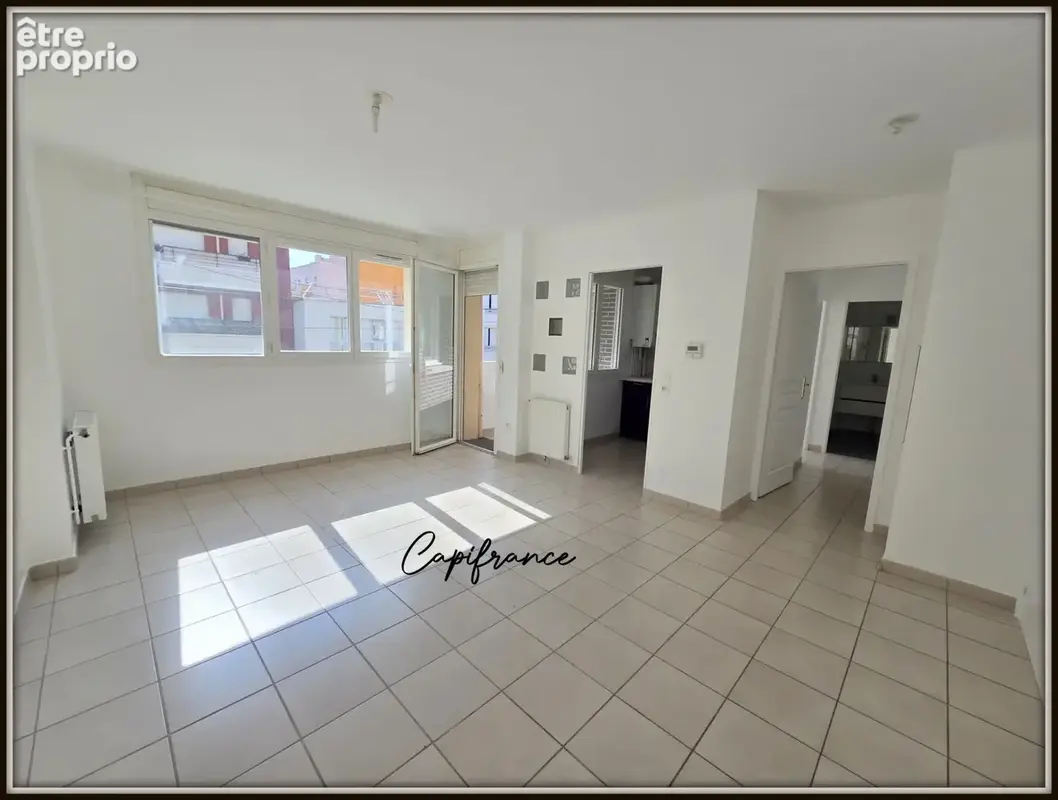 Appartement à LIVRY-GARGAN