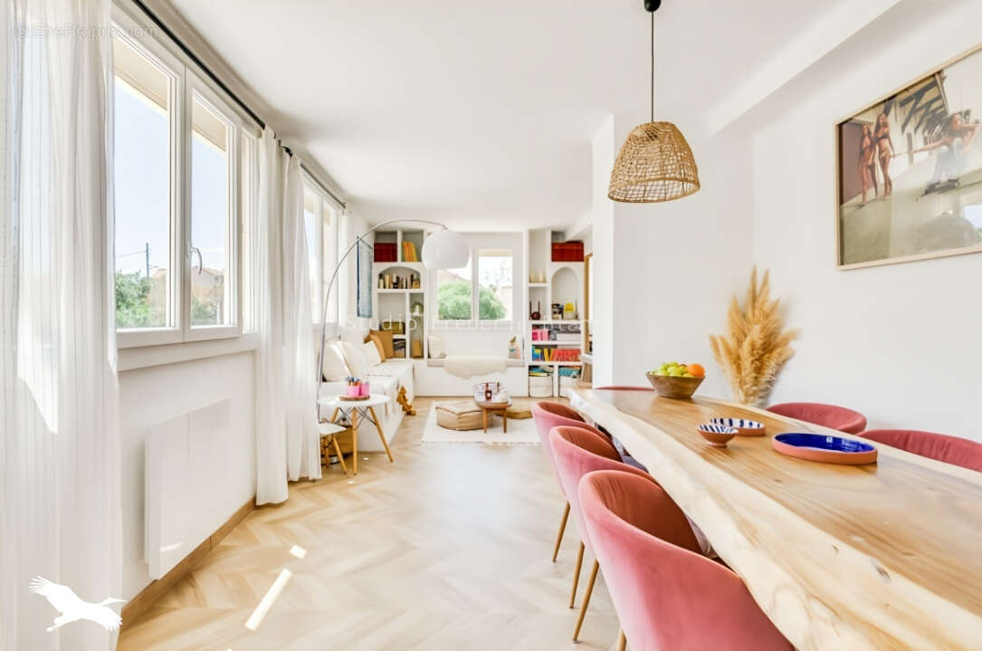 Appartement à MARSEILLE-7E