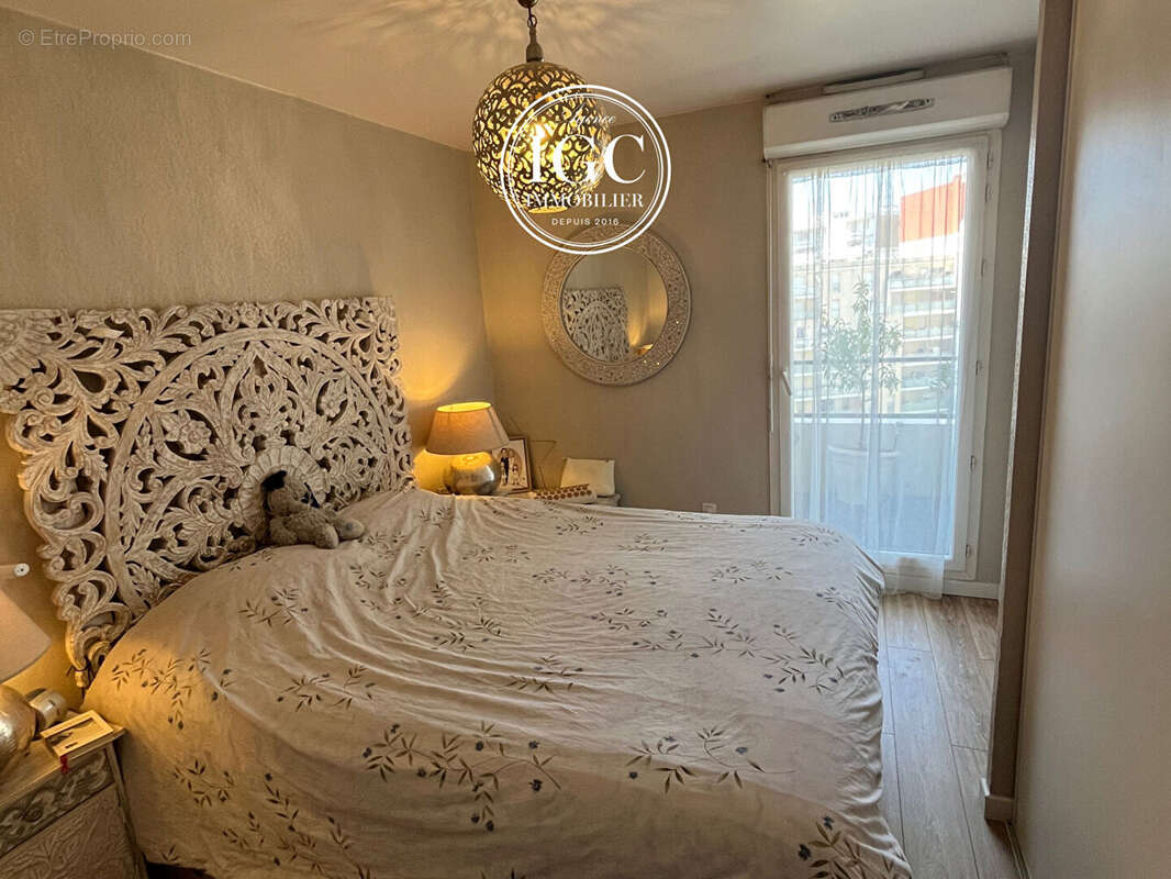 Appartement à MARSEILLE-8E