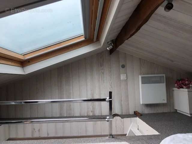 Paris 10e - studio  hopital saint louis / ste marthe - photo 10