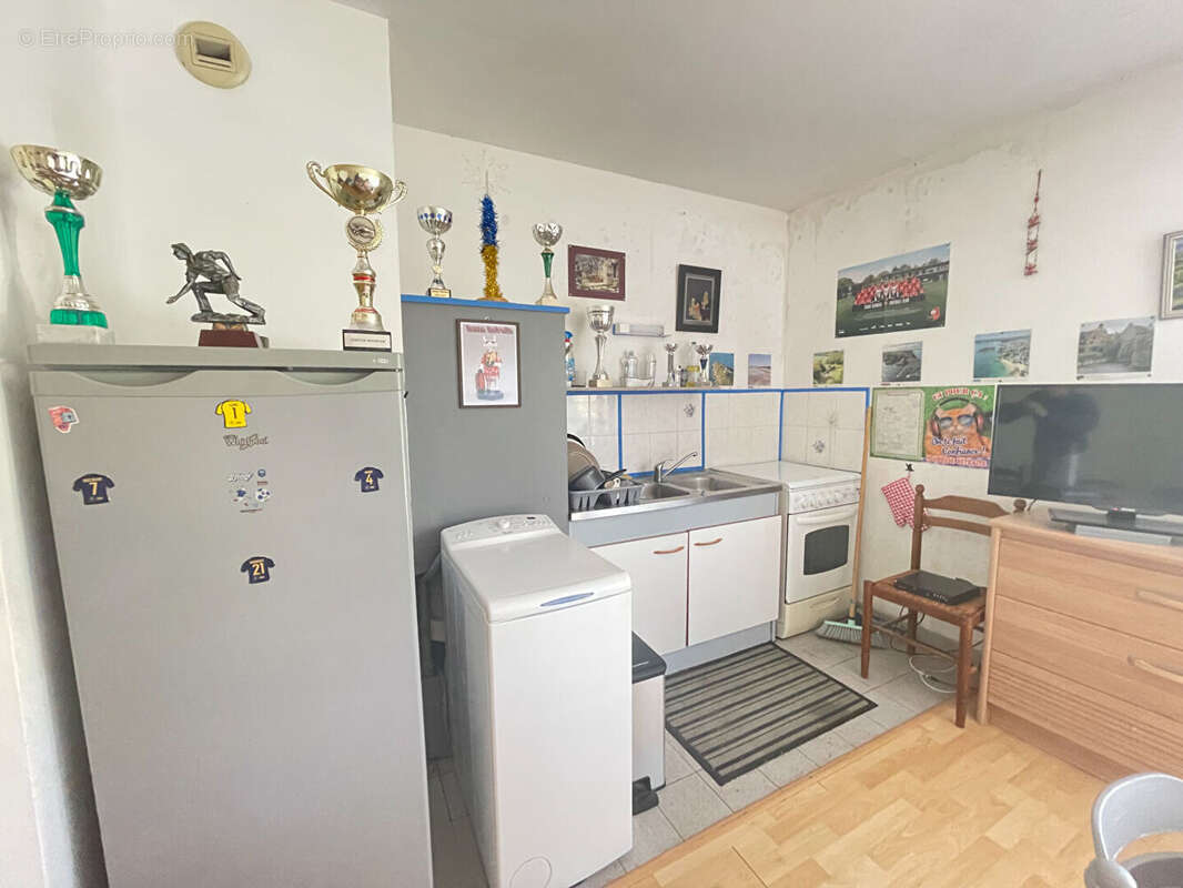 Appartement à LA MEZIERE