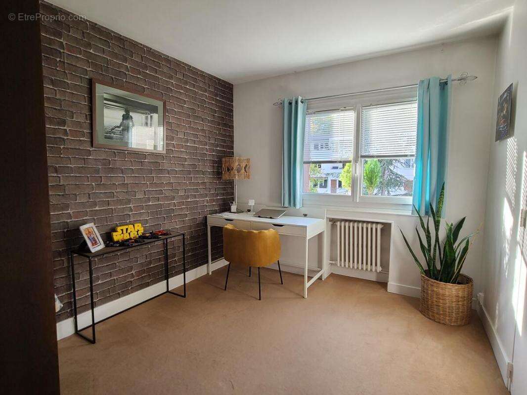 Appartement à SAINT-CLOUD