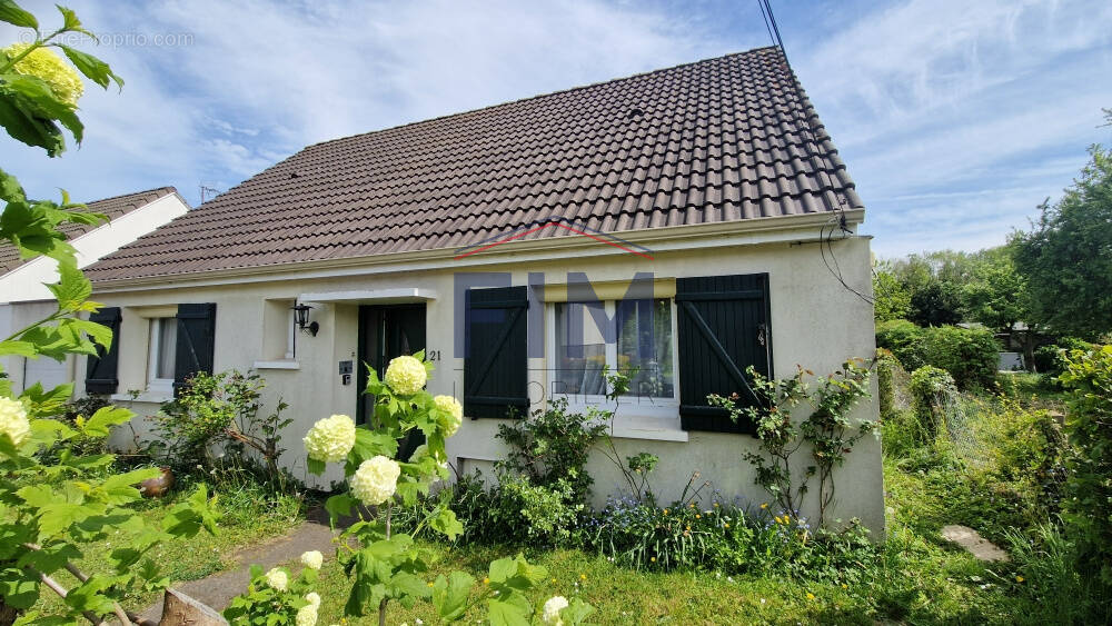 Maison à FORMERIE