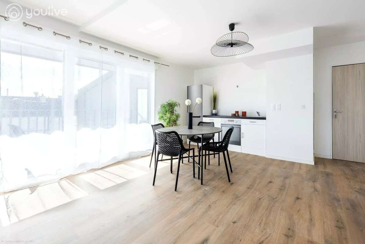 Appartement à SAUTRON