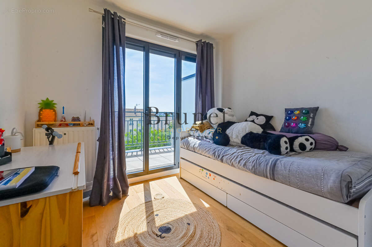 Appartement à SAINT-MAUR-DES-FOSSES