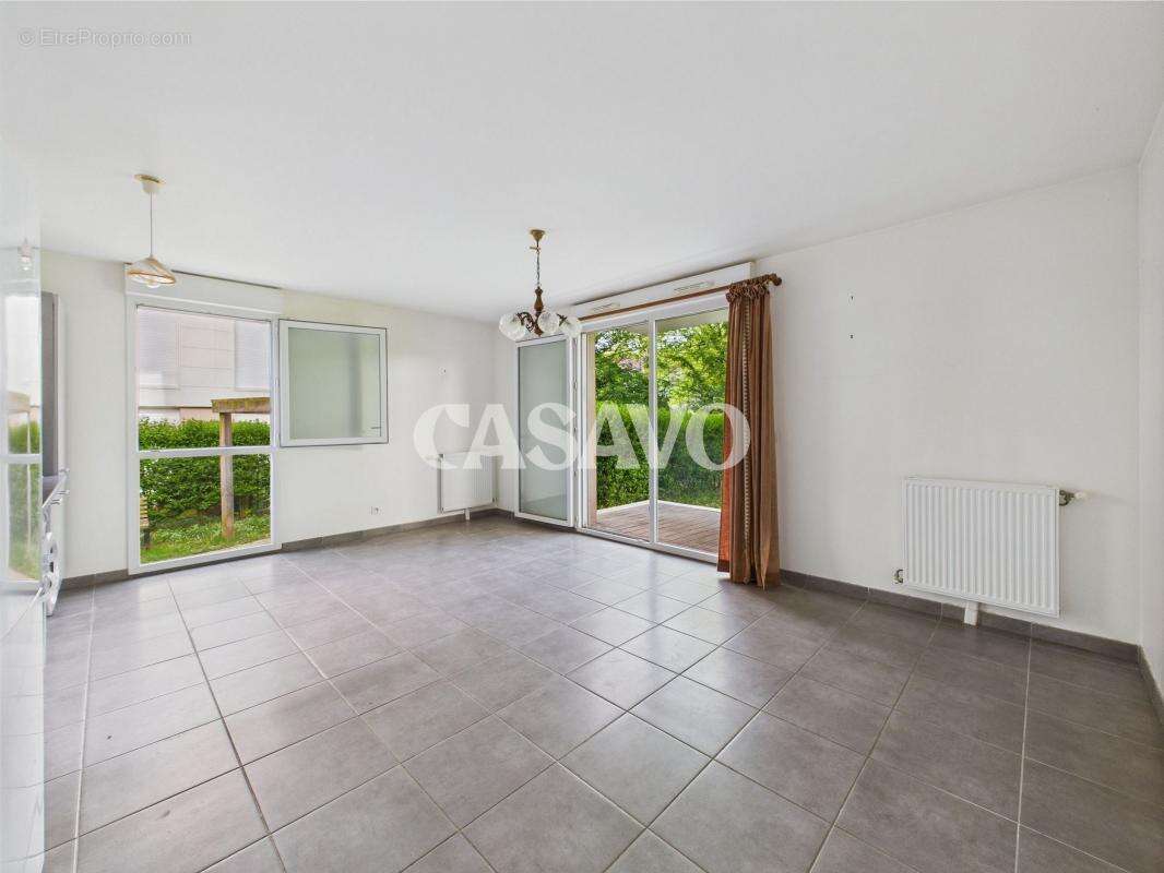 Appartement à MONTLIGNON