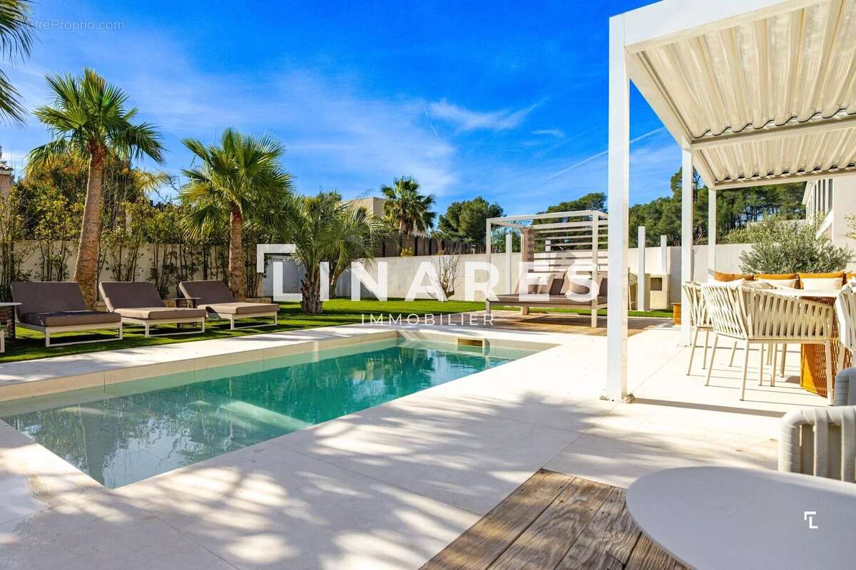 Maison à MARSEILLE-9E