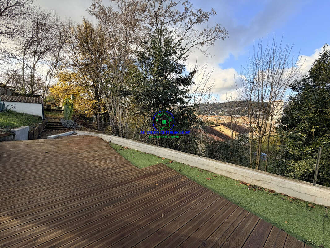 Maison à BON-ENCONTRE