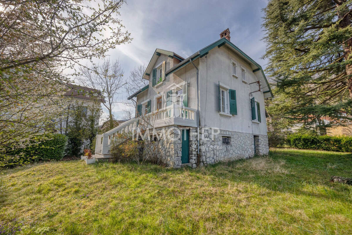 Maison 130 m² à Corenc  - photo 6