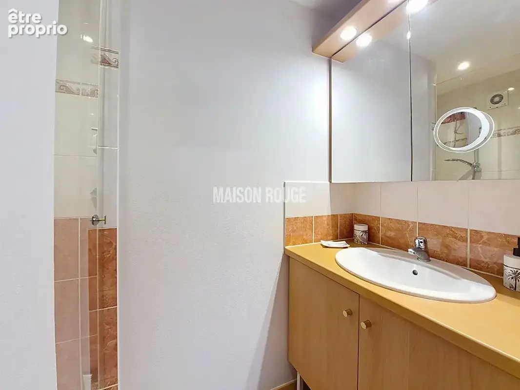 Maison  avec piscine couverte  et  verriere - vannes luscanen - photo 19