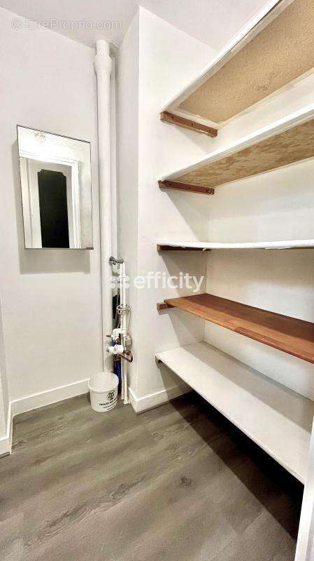 Appartement à CHILLY-MAZARIN