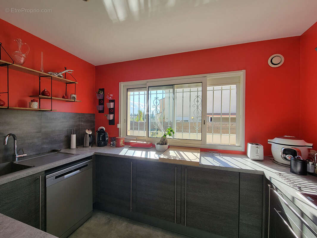 Maison à LATOUR-BAS-ELNE