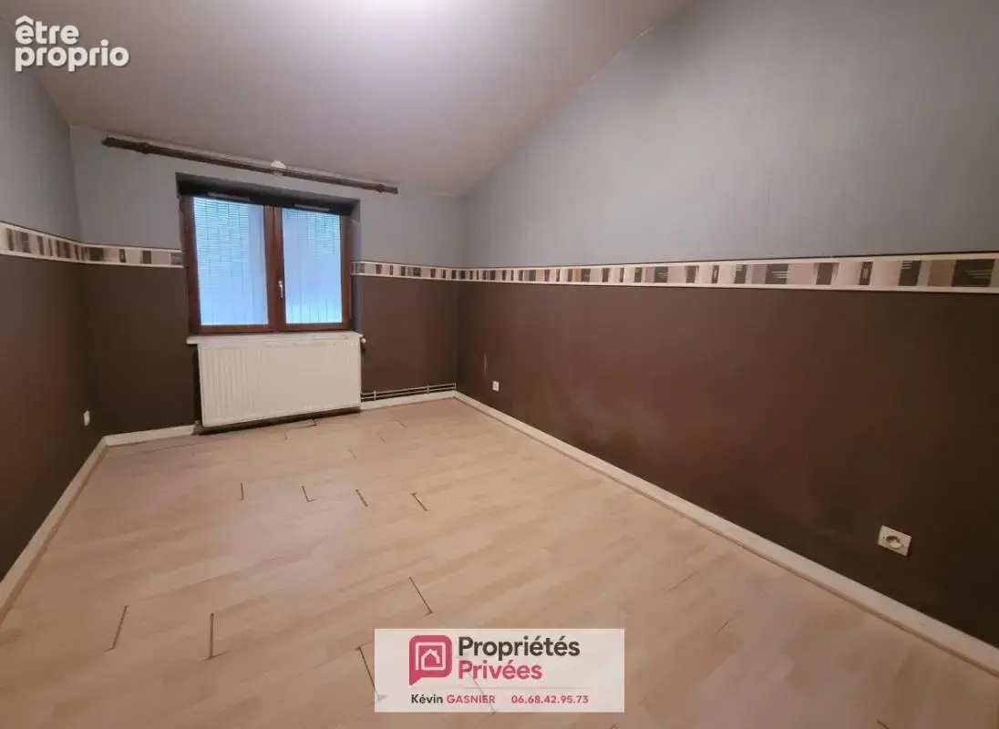 DIGNAC (16410) : Maison en pierre de 76m2 avec grange et atelier - photo 6