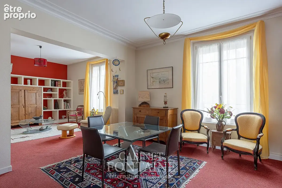"Le Parisien" -  Superbe appartement 104 m² en hypercentre de Beauvais  Idéal pour Paris - photo 2