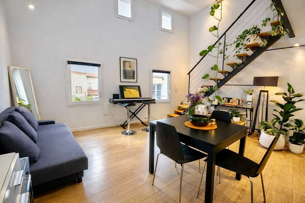 Appartement à AIX-EN-PROVENCE