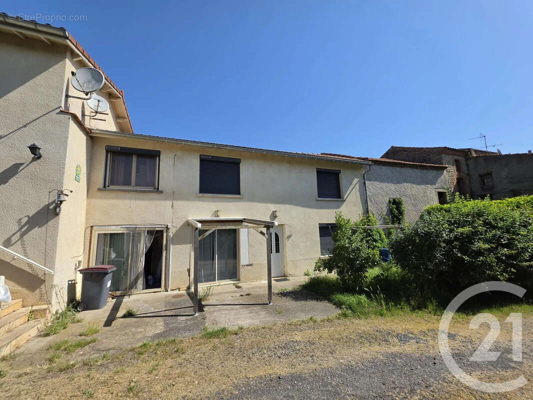 Maison à BOURNONCLE-SAINT-PIERRE