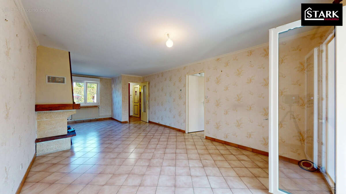 Maison 106 m² à Andelnans  - photo 6