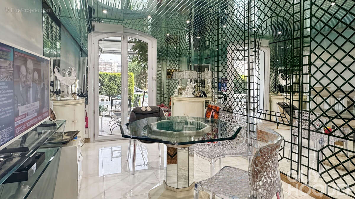 Maison à FONTENAY-LE-FLEURY