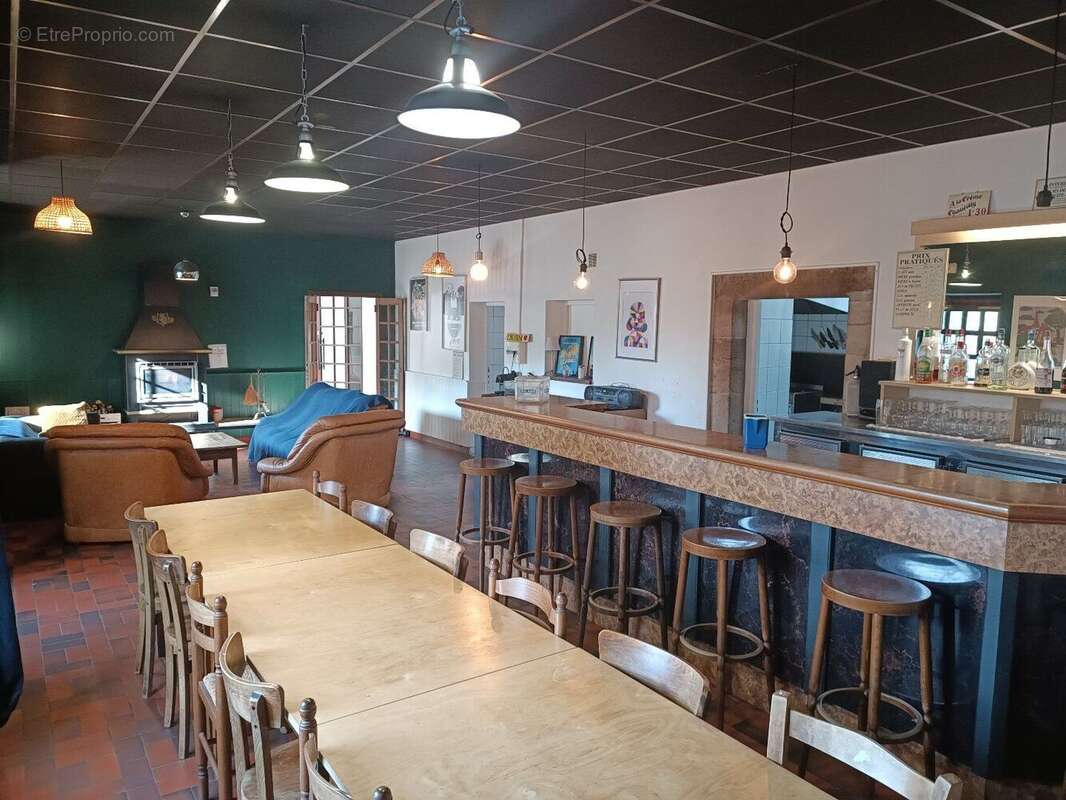 Grande maison avec garage - Salles-Curan - photo 6