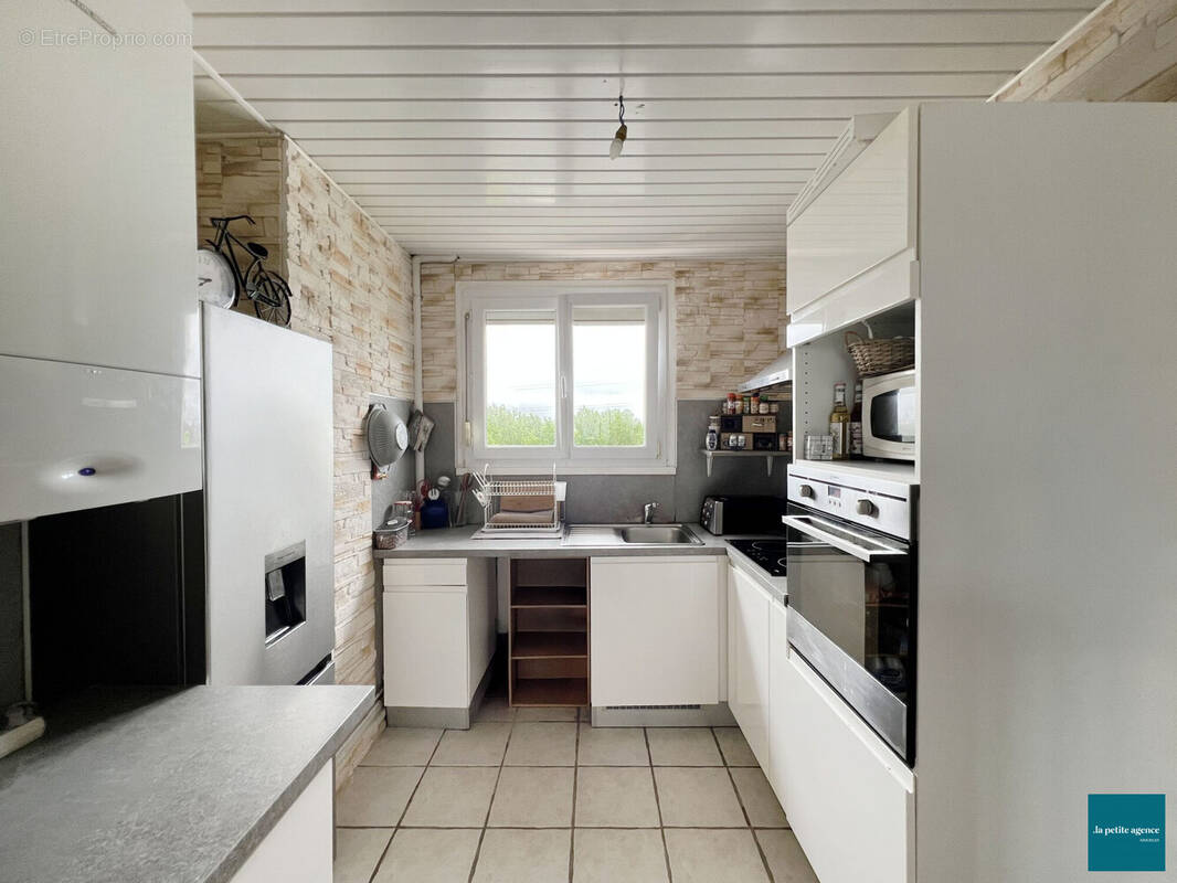 Appartement à MONDEVILLE