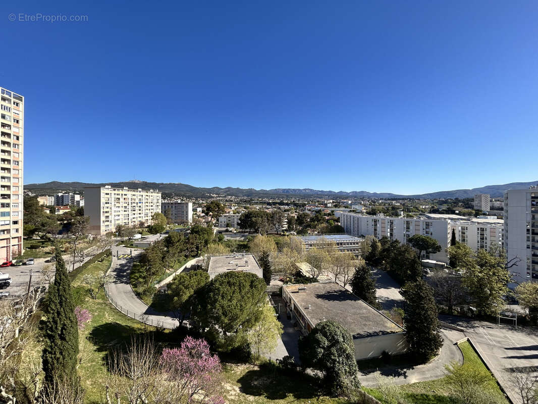 Appartement à MARSEILLE-13E