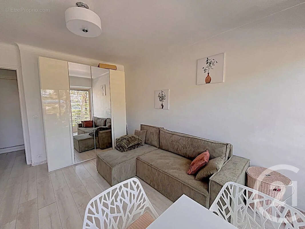 Appartement à MENTON