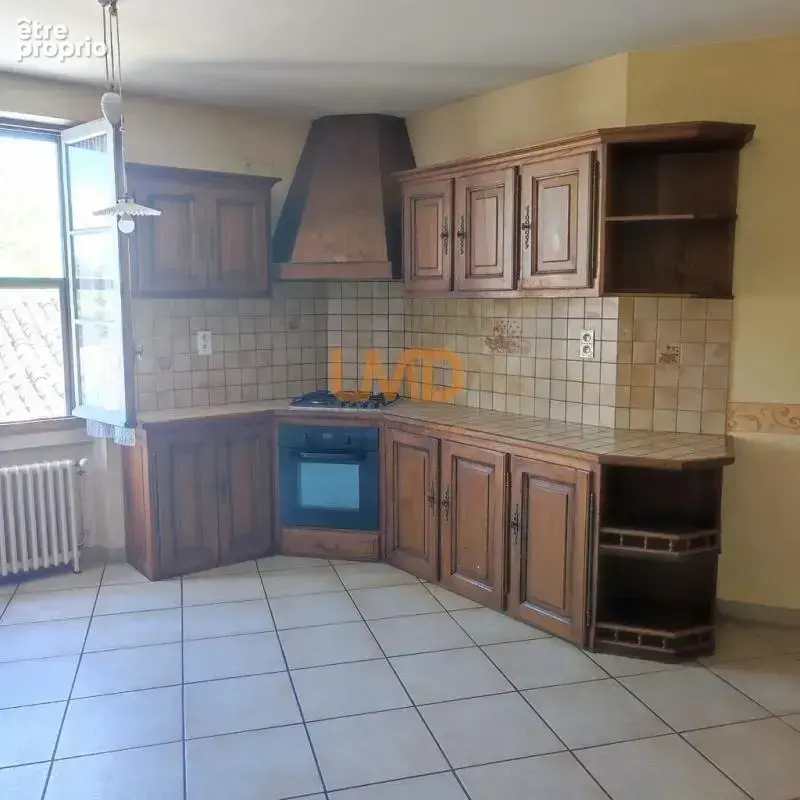 Lezan  maison de 98 m2 et 160 m² de potentiel - atelier et combl - photo 5