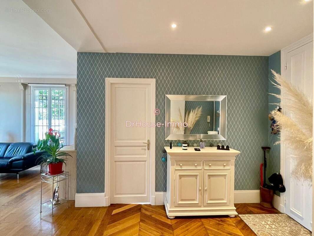 Appartement à MEULAN