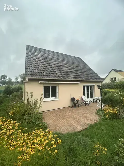Maison à SAINT-LEGER-DU-BOURG-DENIS