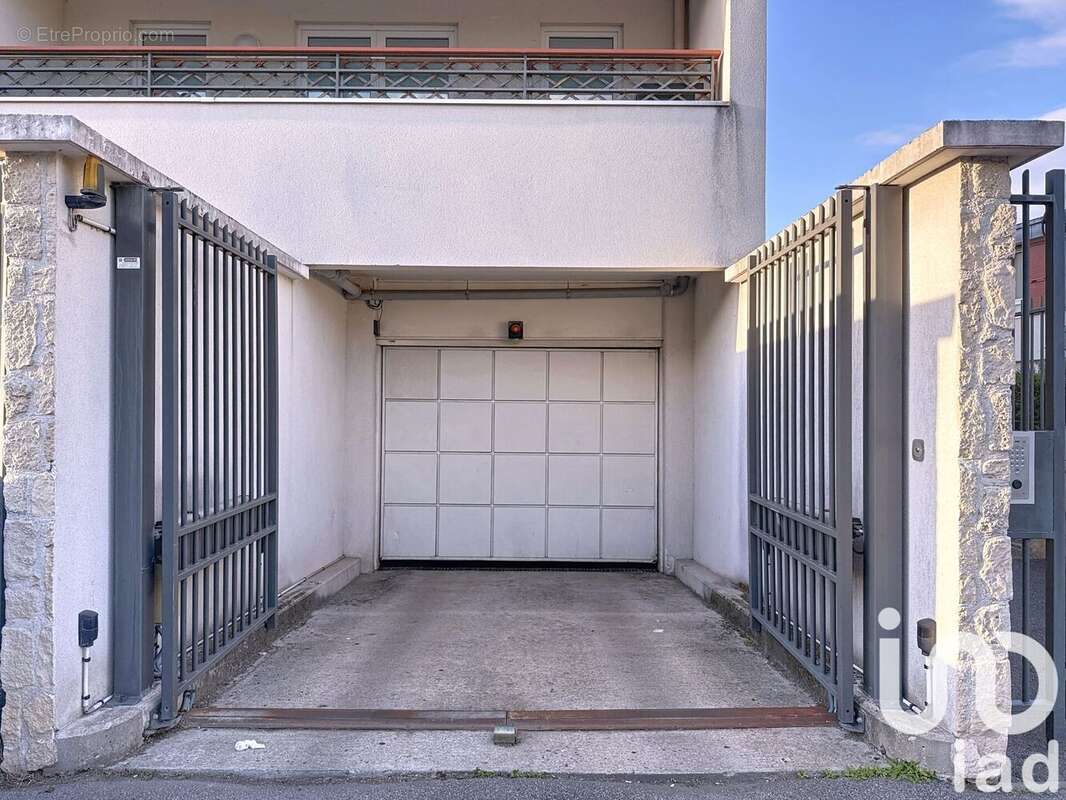 Photo 9 - Appartement à LES MUREAUX