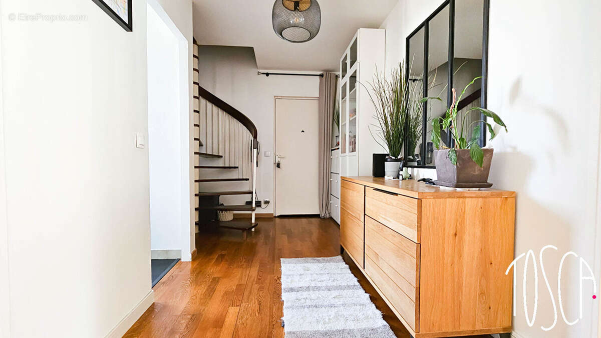 Appartement à THIAIS