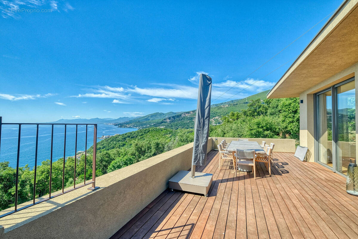 Maison à BRANDO