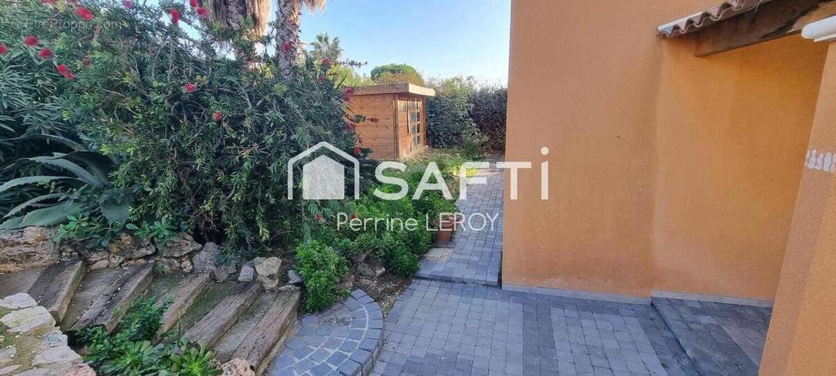 Photo 4 - Maison à ROQUEBRUNE-SUR-ARGENS