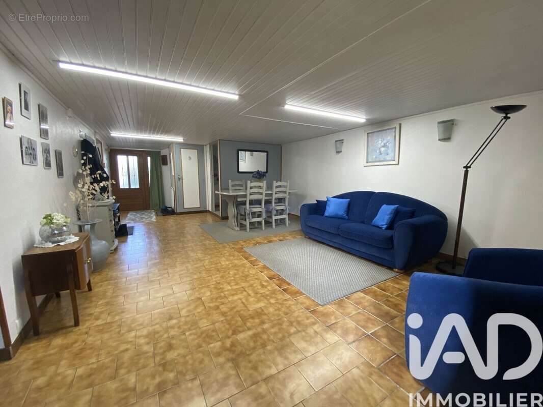 Photo 8 - Maison à ESCLAVOLLES-LUREY